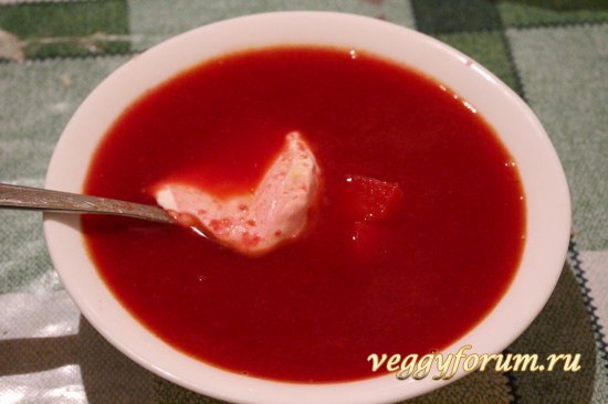 Свекольник горячий